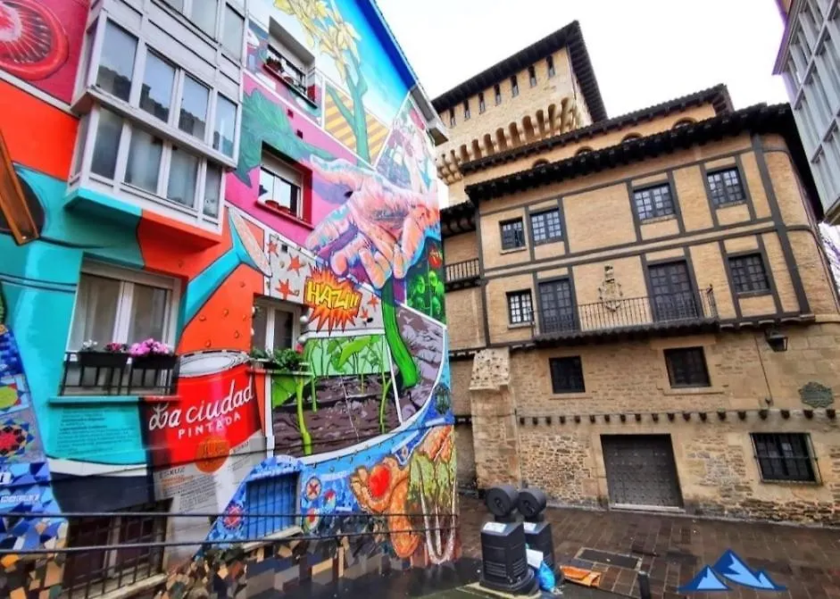 Apartment In The Heart Of 비토리아개스테즈